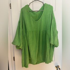 Gauzy Kelly Green Blouse Size 1X